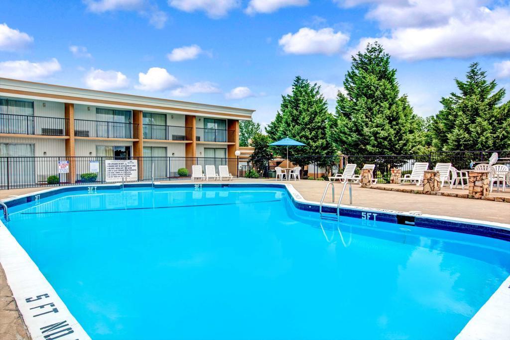 Quality Inn Gastonia Exteriér fotografie